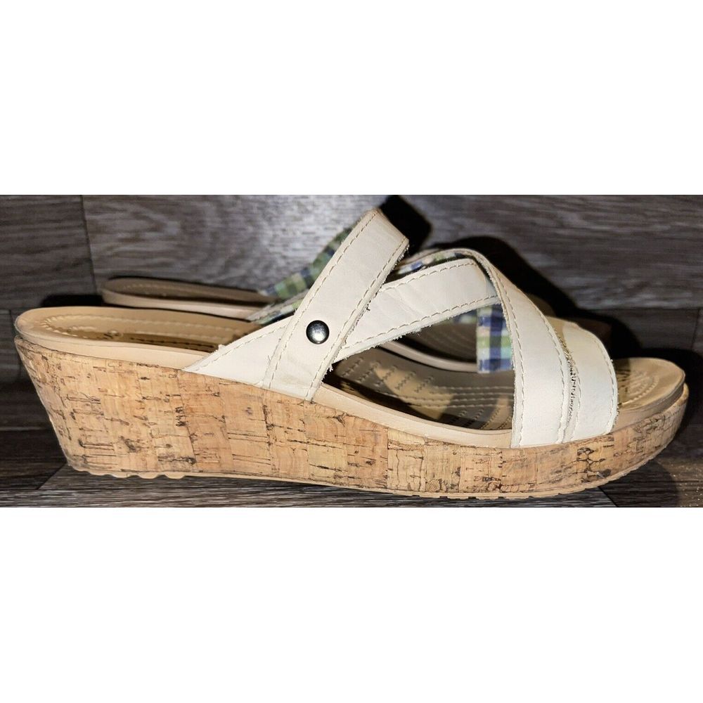 Crocs A Leigh Cork Wedge Womens Size 7 Sandals Leather Strappy Tan Shoes GUC